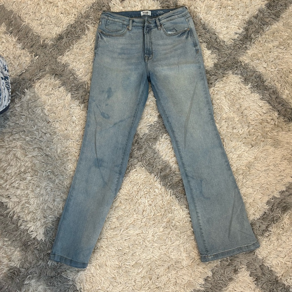Boot cut jeans